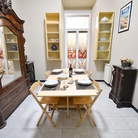 Apartment De Angelis House By Wonderful Italy Sanremo